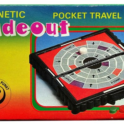 Magnetic Hideout Pocket Travel Game
