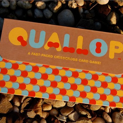 Quallop: A Fast-Paced Crisscross Card Game
