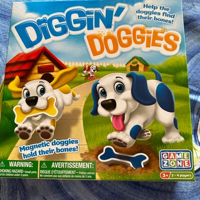 Diggin' Doggies