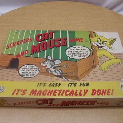 Schaper's Cat and Mouse Game