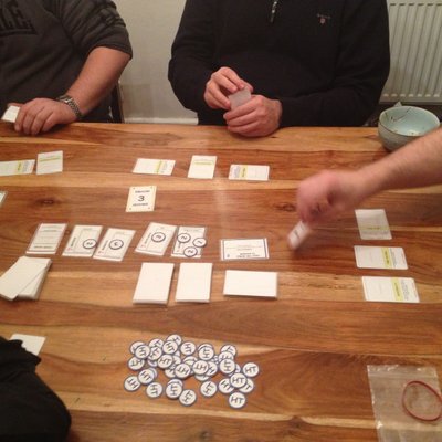 Ka-pow! The Superhero Team-up Game