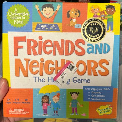 Friends and Neighbors: The Helping Game