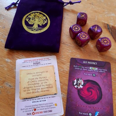Wonder Book: Limited Edition Dice Set & Promo Cards