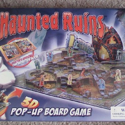 Relic Raiders: Haunted Ruins
