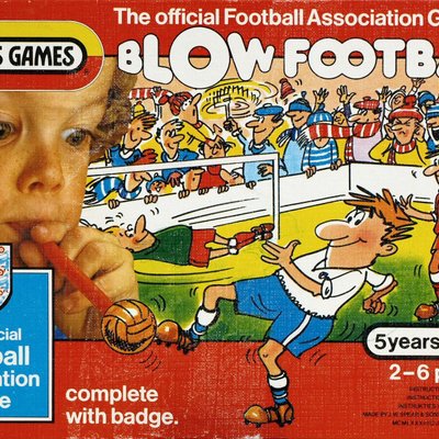 Blow Football