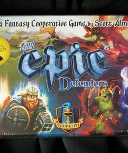Tiny Epic Defenders (Second Edition): Deluxe Edition