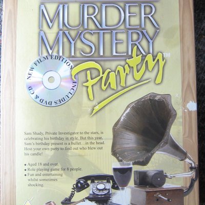 Murder Mystery Party: Murder in the Thirties