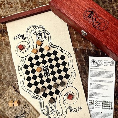TROSS!: Viking Chess